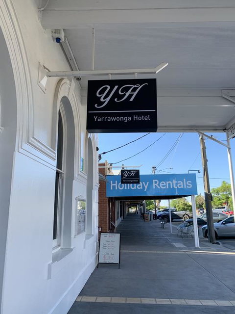 The Yarrawonga Hotel - Accommodation Brisbane 2
