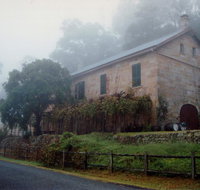 Tizzana Winery Bed and Breakfast - Accommodation Brisbane