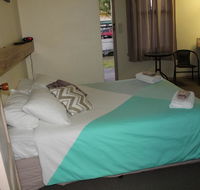 Tocumwal Hotel Motel The Palms - Accommodation Brisbane