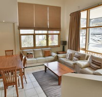 Tomarlin Views 1 - Accommodation Brisbane