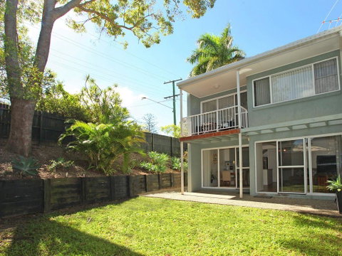 Toorumbee 4/38 - 3 BDRM Pet Friendly,  Townhouse - Accommodation Brisbane 0