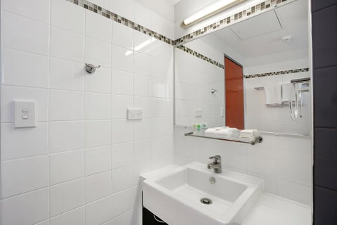 Toowong Inn & Suites - Accommodation Brisbane 3