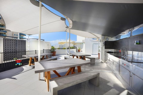 Top Floor Unit At The Caribbean Resort Mooloolaba - Accommodation Brisbane 1