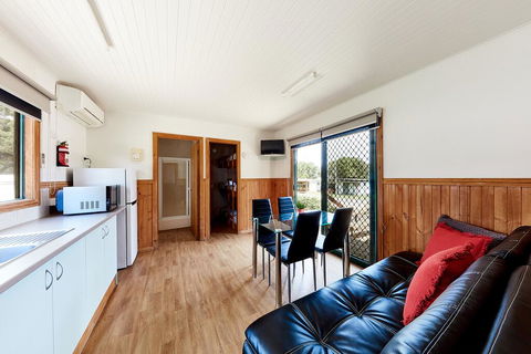 Torquay Foreshore Caravan Park - Accommodation Brisbane 1
