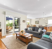 Tranquility in Cowes - Pets Fireplace WiFi Linen 350m Beach 4 Bdrms - Accommodation Brisbane
