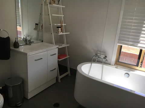 Tropical Farm Stay - Accommodation Brisbane 1