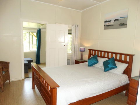 Tuckers Rocks Cottage - Accommodation Brisbane 3