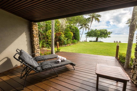 Turtle Cove Beach Resort - Adults Only LGBTQIA & Allies - Accommodation Brisbane 2