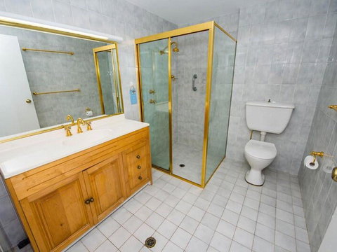 Unit 1 Albacore 12-14 Ondine Close Nelson Bay New South Wales 2315 - Accommodation Brisbane 1