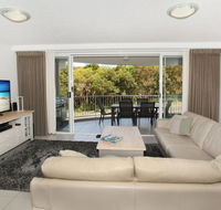 Unit 2 Point Break Apartments 1-3 Point Arkwright Linen Incl - Accommodation Brisbane
