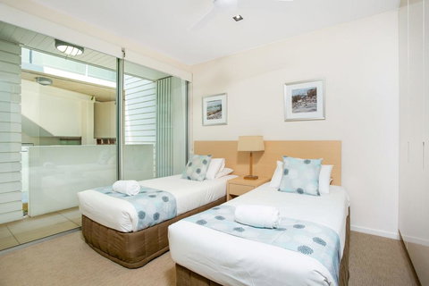 Unit 3 Plantation - Rainbow Beach, Air Conditioned, Pool And Outdoor Spa, Plantation Resort - Accommodation Brisbane 2