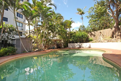 Unit 5, Phoenix Apartments, 1736 David Low Way Coolum Beach, LINEN INCLUDED, 500 Bond - Accommodation Brisbane 1