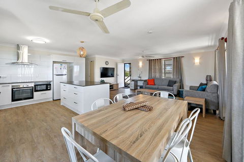 Upstairs And Downstairs - 81 Denman Camp Rd - Accommodation Brisbane 0