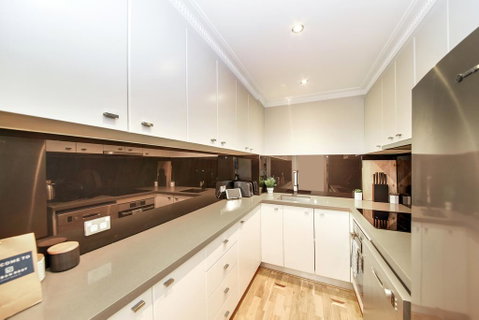 Urban Rest - Foveaux St - Accommodation Brisbane 3