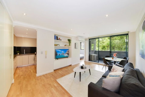 Urban Rest - Foveaux St - Accommodation Brisbane 0