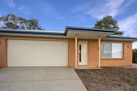 V & V Family Dream Away - Accommodation Brisbane 0