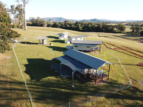 Valley Cabins By The Creek - Accommodation Brisbane 0