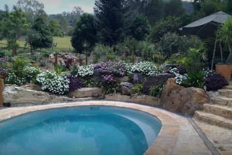 Valley View Cottages - Accommodation Brisbane 2