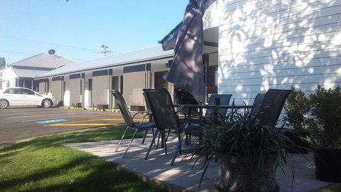 Verandah Motel - Accommodation Brisbane 0