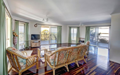 Verandahs - Accommodation Brisbane 2