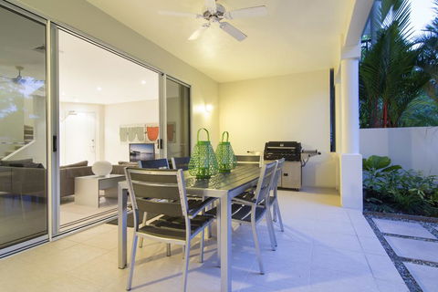 Villa Del Mar - Port Douglas - Accommodation Brisbane 3