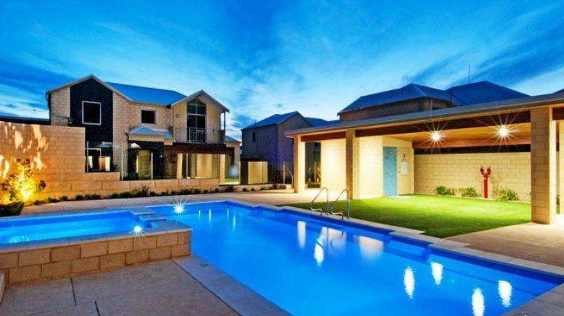 Mandurah WA Accommodation Brisbane