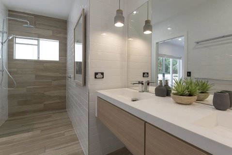 Villa Sorrento - Luxury Holiday Home - Accommodation Brisbane 3