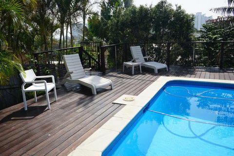 Villa With Views & Pool - Accommodation Brisbane 1