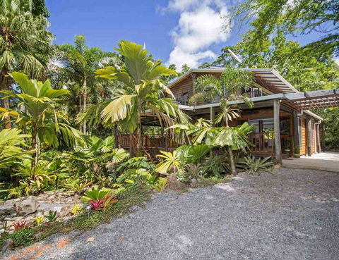 Villa Zena - Accommodation Brisbane 0