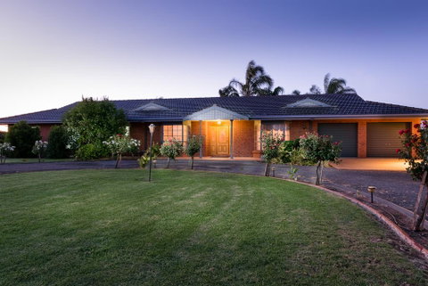Vineyard Retreat Mildura - Accommodation Brisbane 0