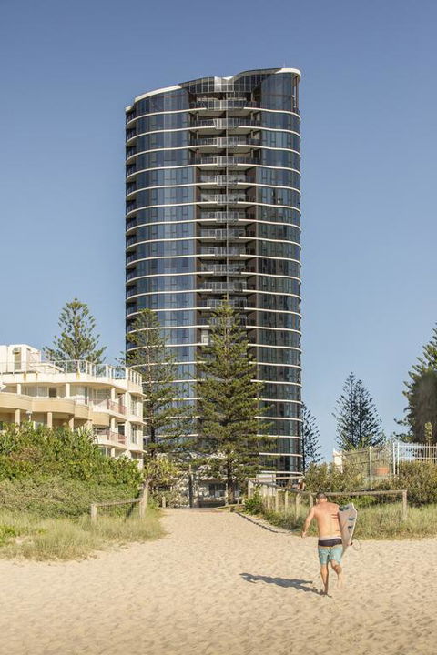 Vue Broadbeach - Accommodation Brisbane 3
