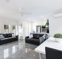 Wagga Apartments 1 - Accommodation Brisbane