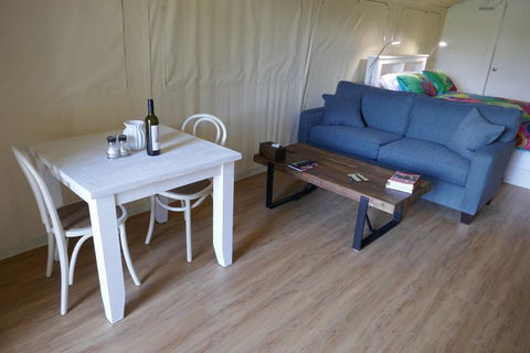 Wallabies Rest - Accommodation Brisbane 3