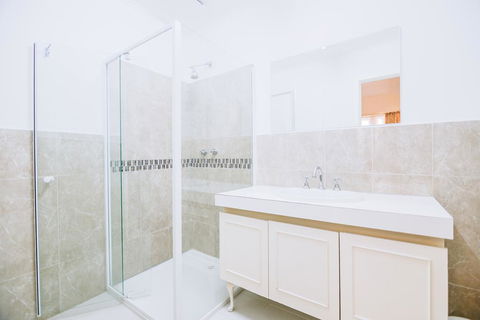 Warburton Lodge - Accommodation Brisbane 1