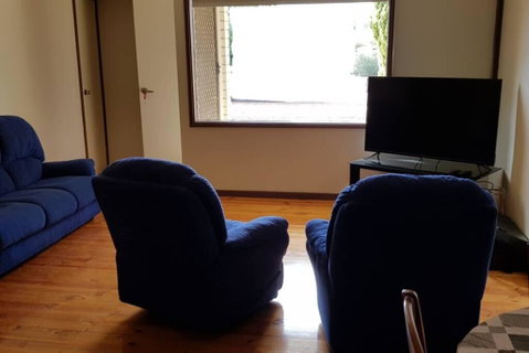 Warmont Apartments Self Contained Home - Accommodation Brisbane 3