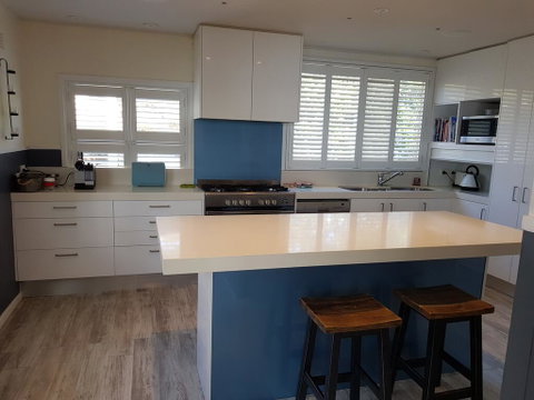 Waterfront 2 Bed Luxury Apartment In Corlette, Port Stephens - Sleeps 4 - Accommodation Brisbane 0