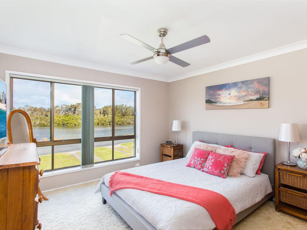 Tuncurry NSW Accommodation Brisbane