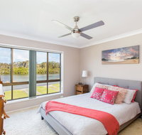 Waterfront at Point Road - Accommodation Brisbane