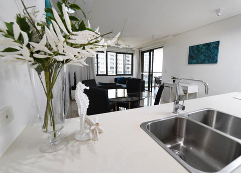 WATERFRONT DARWIN TROPICAL GEM - Accommodation Brisbane 0