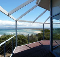 Waterline Holiday Home - Accommodation Brisbane