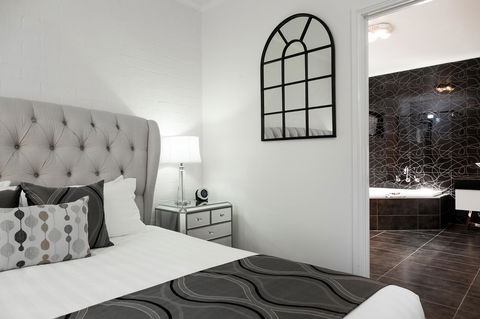 Blazing Stump Motel & Suites - Accommodation Brisbane 25