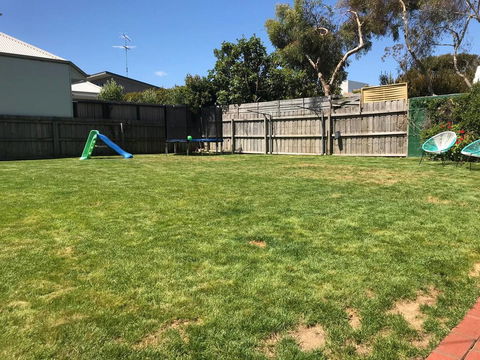 The Perfect Zone- SLEEPS 12 - Accommodation Brisbane 12