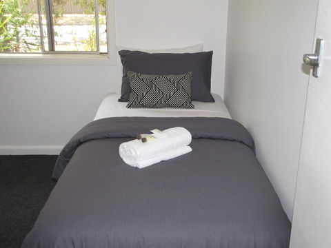 Clarke Street - Accommodation Brisbane 12