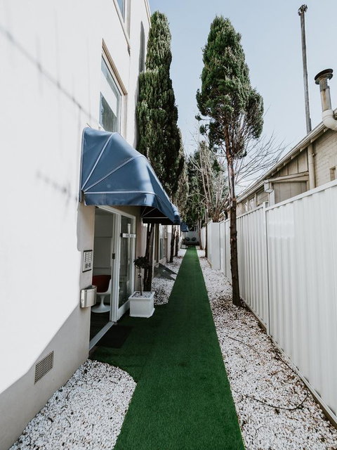 SoYa Apartment Hotel - Accommodation Brisbane 4