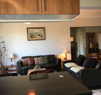 Hills Creek Holiday Home - Accommodation Brisbane