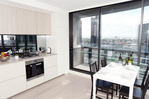 Auzzie Apartments Docklands, Melbourne - Accommodation Brisbane 32