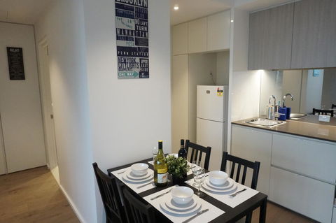 Auzzie Apartments Docklands, Melbourne - Accommodation Brisbane 40