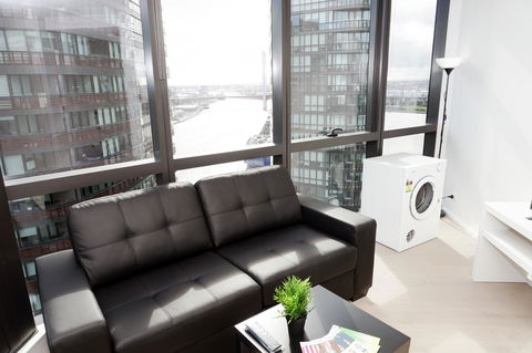 Auzzie Apartments Docklands, Melbourne - Accommodation Brisbane 29