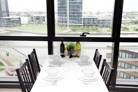 Auzzie Apartments Docklands, Melbourne - Accommodation Brisbane 24