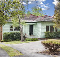 Hillside House - Accommodation Brisbane